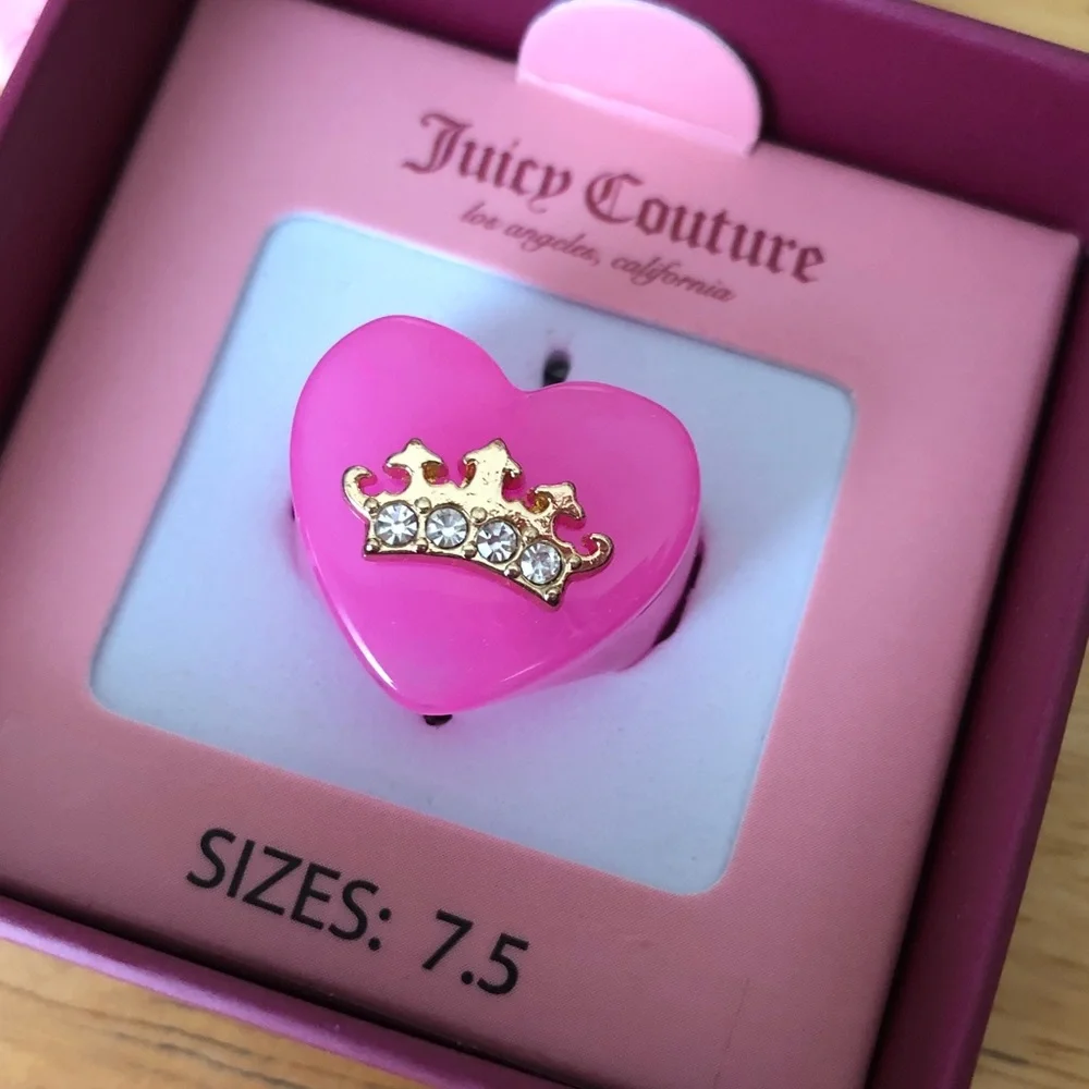Juicy Couture Pink Resin Heart With Crown Cocktail Ring Crystal Size 7.5 NIB
